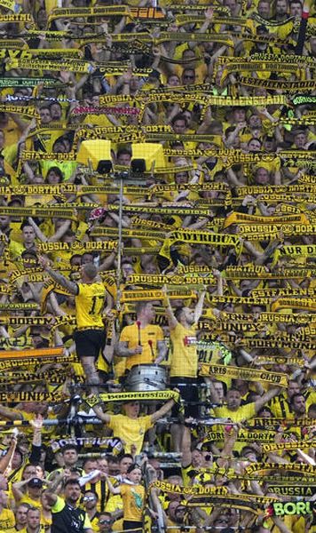 VIDEO Moment emoționant pe stadionul Borussiei Dortmund, la finalul partidei cu Mainz