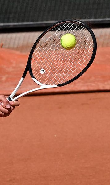 Novak Djokovic, calificare fără emoții în turul doi la Roland Garros