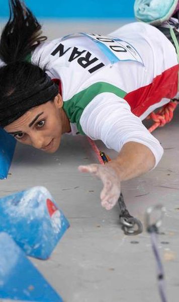Iranianca Elnaz Rekabi, la primul turneu de escaladă după ce anul trecut a produs controverse după ce a concurat fără hijab