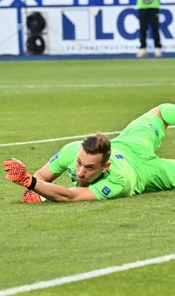 VIDEO Ionuț Radu, prestație „de coșmar” - A gafat de două ori și Auxerre a retrogradat