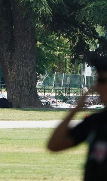 DigiSport: ”Împușcați-l! Omorâți-l!” Un fost fotbalist în Liga 1 a dat 
nas în nas cu atacatorul care a rănit cu sânge rece 4 copii