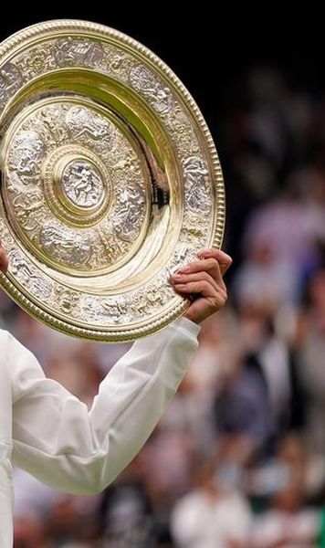 Surpriză pe iarba londoneză: Marketa Vondrousova, campioană la Wimbledon 2023