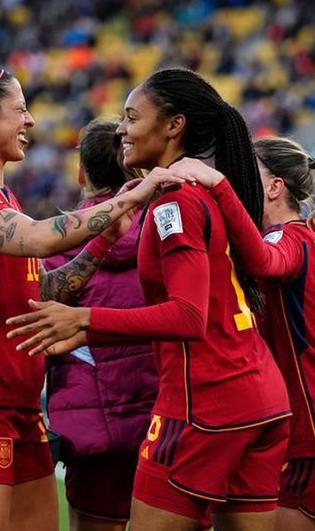 VIDEO Prima semifinalistă de la CM de fotbal feminin