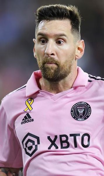 GSP: Messi a lovit cu mingea o fetiță, din greșeală. Reacția tatălui 
copilei a stârnit un val de critici pe internet. „I-am cerut scuze că 
l-am deranjat”