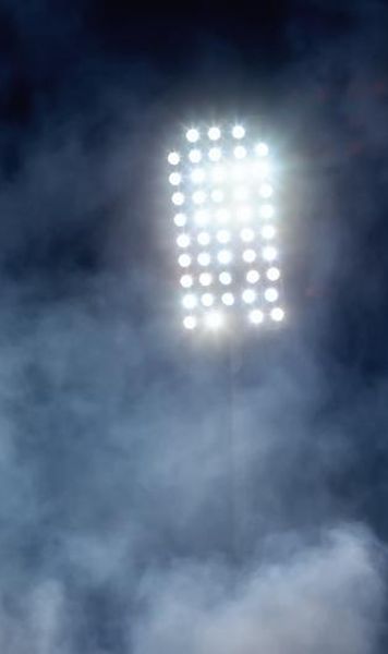 Digisport:"Nebunie" la partida FC Bihor - FCSB 0-2. Imagini spectaculoase de la primul meci din istorie cu nocturnă la Oradea