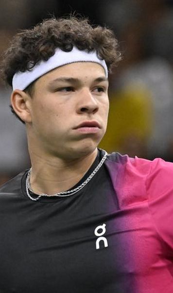 Marea speranță a tenisului american, eliminare prematură de la Paris Masters