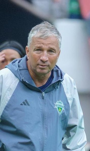 Dan Petrescu, înfrângere în finala Cupei Coreei de Sud - Jeonbuk a condus de două ori
