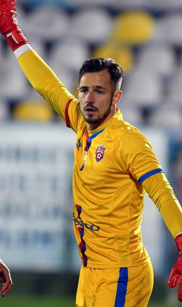 Înapoi acasă Primul transfer la  FC Botoșani  după salvarea de la retrogradare