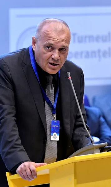 DESPĂRȚIRE FCU Craiova a anunţat  plecarea  directorului general Marcel Puşcaş