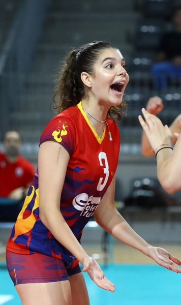 Euro U18  România, victorie importantă la turneul final de volei găzduit la  Blaj  » Șanse mici de calificare în semifinale