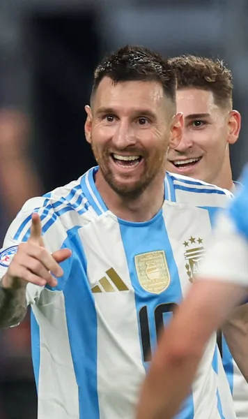 Messi e în finală Leo înscrie și  Argentina  va lupta pentru încă un trofeu Copa America