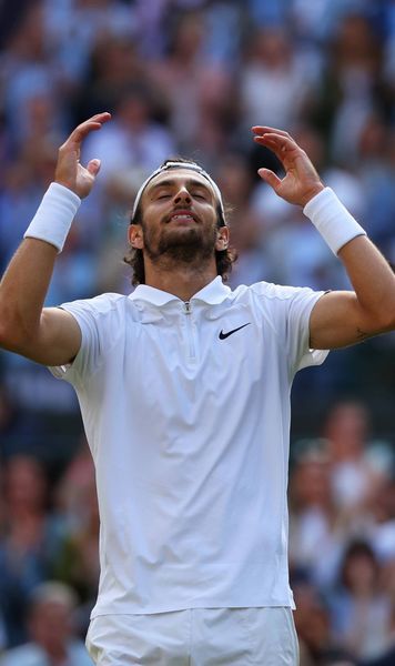 Wimbledon Lorenzo Musetti îl va înfrunta pe Djokovic în  semifinale ! Calificare după un thriller de 5 seturi