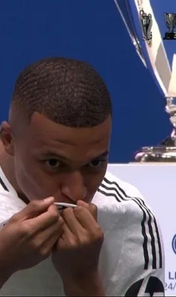 „Îmi dau viața pentru real” Kylian Mbappe, în fața a  85.000 de fani  la prezentarea în tricoul lui Real pe „Bernabeu”