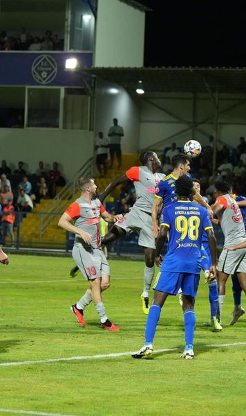 Supărare la FCSB   MM Stoica : „Trebuia să facem 3-1. Dorobanțu a dat șutul vieții” + FCSB își va menaja titularii cu Oțelul