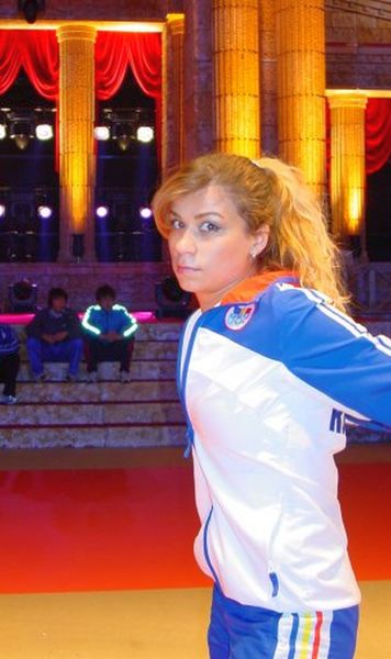 „Nu mai poate fi schimbat nimic!”  Silvia Stroescu, campioană olimpică și arbitră internațională, vine cu lămuriri, pentru GOLAZO.ro, despre  finala cu cântec  de la sol