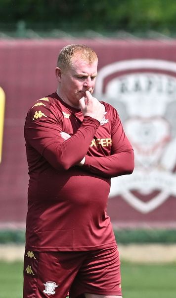 DEMIS? Două ultimatumuri pentru  Neil Lennon  la Rapid! Ce trebuie să facă pentru a nu fi dat afară