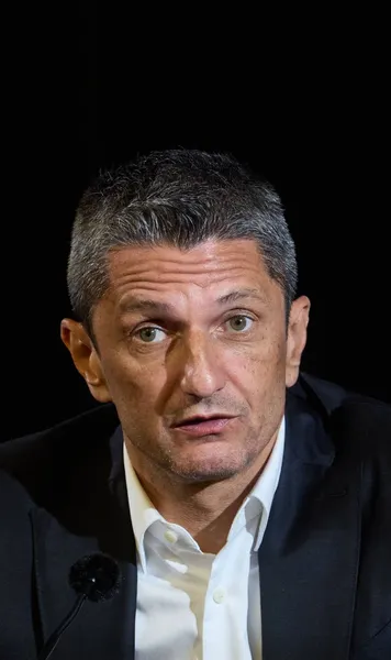 „Mi s-a făcut rău” Răzvan Lucescu,  imagine a suferinței  după eliminarea lui PAOK din Liga Campionilor