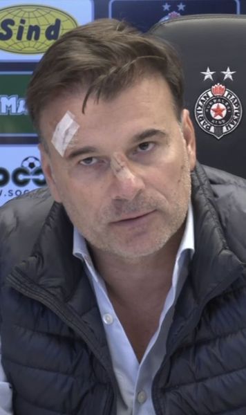 Haos în Serbia Umiliți acasă de Steaua Roșie, ultrașii lui Partizan  au atacat vestiarul  propriei echipe, au rănit antrenorul și au dat foc gazonului