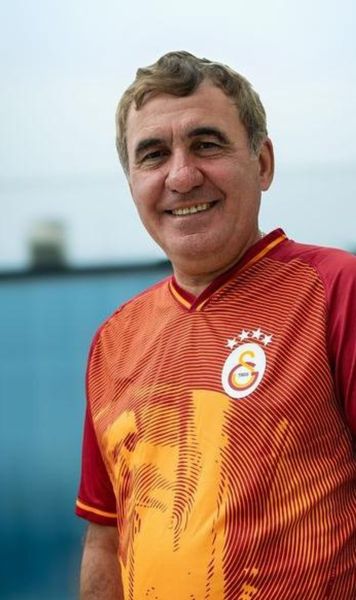 Hagi, mesaj special pentru Galata   „Regele”  nu și-a uitat fosta echipă: „Onorat să fac parte din istoria unui club fantastic”