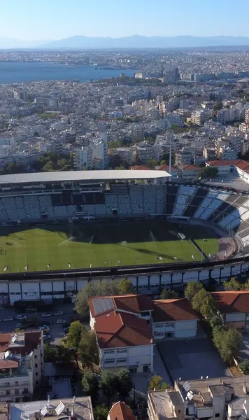 „Toumba”, oală sub presiune  Stadionul pe care se dispută  PAOK - FCSB  e vechiul Giulești + „Dan Păltinișanu”. Fanii sunt nemulțumiți de prețurile biletelor