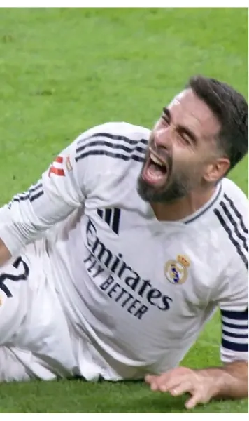 Carvajal, accidentare gravă  Fundașul lui Real Madrid a părăsit terenul  pe targă