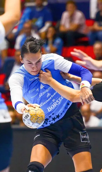 CSM București - Nykobing 27-26  Cristina Neagu a devenit  cea mai bună marcatoare  din Liga Campionilor