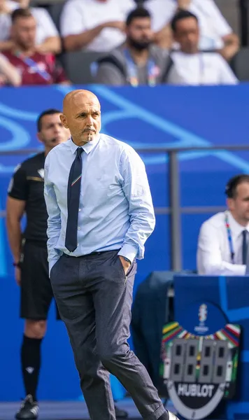 Spalletti nu e de acord  Selecționerul Italiei, despre numărul ridicat de meciuri: „Nu trebuie sa facem  un alibi  din asta”