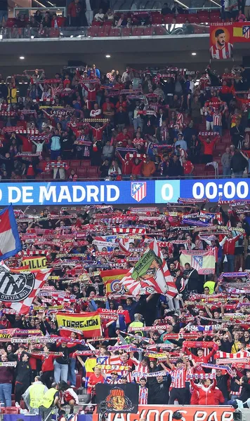 Sancţiuni pentru Atletico  Stadionul Metropolitano ar putea fi  închis complet  timp de 2 săptămâni, după incidentele grave de la derby-ul cu Real Madrid