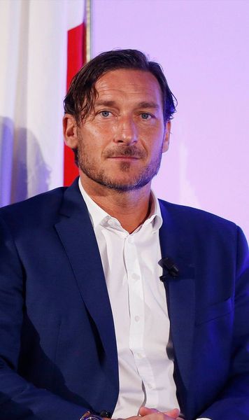 Nebunia lui Totti  Simbolul Romei,  tentat să revină  în Serie A: „La 48 de ani, pot juca o jumătate de oră”