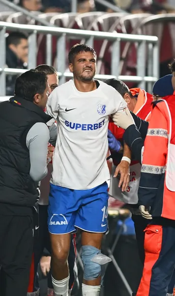 Pierdere mare pentru Farul  Dragoș Nedelcu s-a  accidentat  în meciul cu Rapid. Hagi, nevoit să-l înlocuiască cu juniorul Alex Stoian