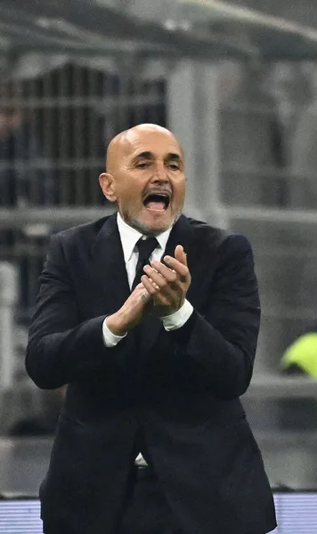 Spalletti, dezamăgit  Eșecul Italiei, 1-3 cu Franța, în ultima etapă a Nations League a dus Squadra Azzurra pe  #2 în grupă : „Le-am permis să se apropie”