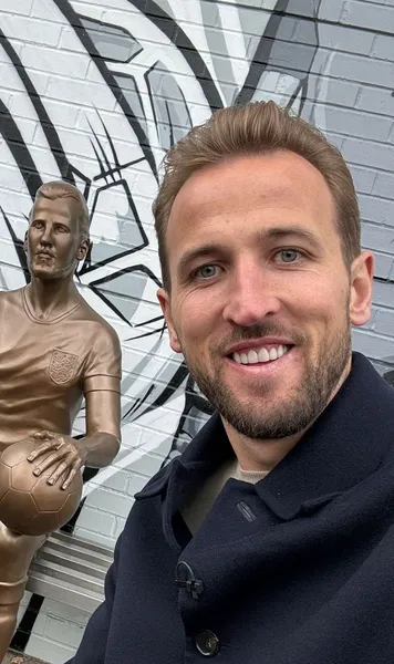 Harry Kane are statuie  Opera dedicată starului englez, comparată cu bustul viral al lui Cristiano Ronaldo: „Riscă să devină o  caricatură ”