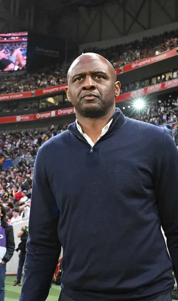 Mutare surpriză în Serie A  Patrick Vieira, la  prima experiență  pe banca unei echipe italiene