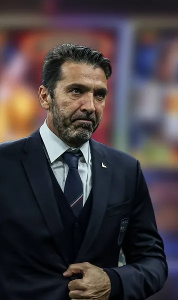 Gigi Buffon, Parior înrăit Confesiunea legendarului portar: „ A venit poliția  în cantonament”