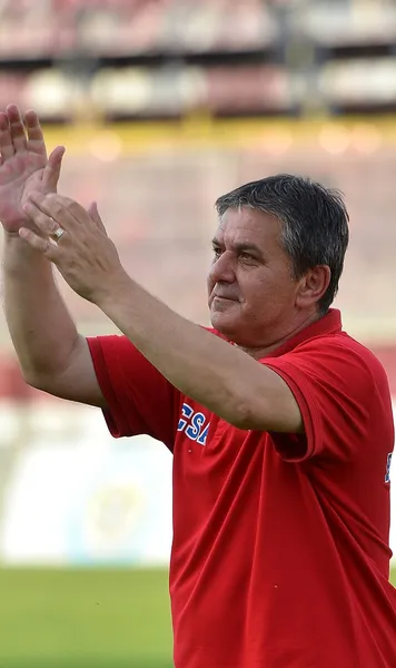 Lăcătuș, fără rețineri  Legenda Stelei se implică în conflictul dintre CSA și Mircea Lucescu: „Chiar aș vrea  să îl dea în judecată ”