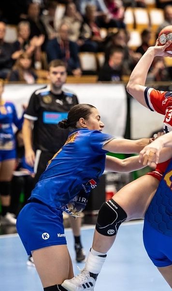 România, în genunchi  Naționala de handbal feminin  a pierdut la scor  și duelul cu Norvegia. Urmează Campionatul European