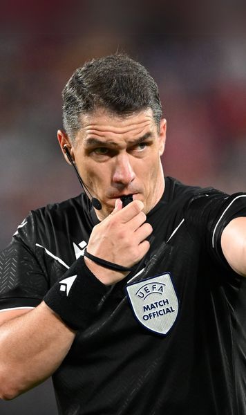 Kovacs e peste toți în Ligă! Ce are Istvan Kovacs  mai mult decât ceilalți arbitri  în acest sezon de Champions League