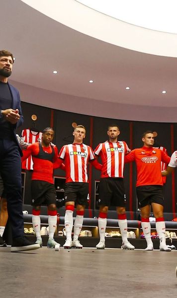 United, ironizată  Antrenorul lui Southampton, despre oferta pentru  Tyler Dibling : „Nu iau nici piciorul stâng cu banii aia”