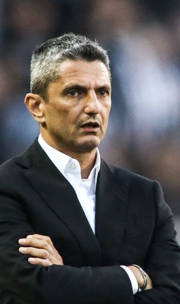 Lucescu jr., curtat de granzi   Tehnicianul român , pe lista unei formații de Europa League pe care a antrenat-o și tatăl său