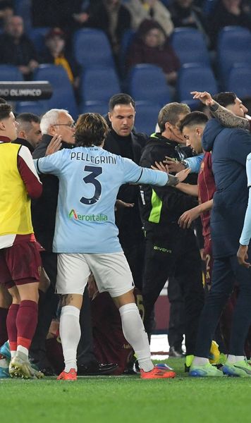 Derby cu scântei în Serie A  AS Roma - Lazio s-a încheiat cu un  scandal . De la cine a pornit scânteia: „Nu trebuia să facem asta aici”