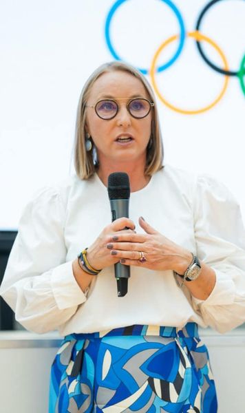 Gabi Szabo, demisie după 3 zile  Fosta sportivă, abia repusă în funcție la CSM București, îl acuză pe Nicușor Dan: „Un politician oportunist,  un primar mincinos”