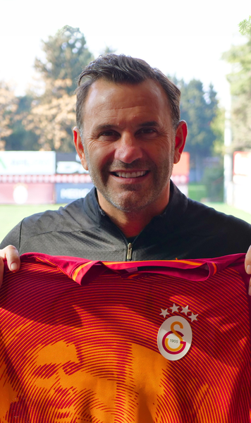 „Hagi a fost cel mai bun exemplu”  Interviu exclusiv cu Okan Buruk , fostul coleg de echipă al lui Gică Hagi, acum antrenor principal la Galatasaray 