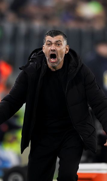 Conferință-fulger   Sergio Conceicao  s-a enervat: „Am așteptat 15 minute! La revedere” + Ce a spus despre eșecul lui AC Milan în fața lui Feyenoord