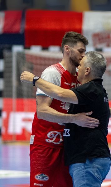 Dinamo - Veszprem 26-33 „Dulăii”, surclasați pentru a doua oară de echipa lui Xavi Pascual în  Liga Campionilor