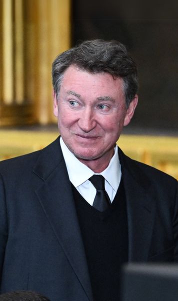 „Un sabotor!” Val de dispreț în Canada față de  Wayne Gretzky , bun prieten cu Trump, care vrea să anexeze țara vecină: „Tăcerea lui e un răspuns”