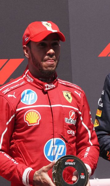 Hamilton, prima victorie la Ferrari Britanicul a câștigat  cursa sprint  din China + Oscar Piastri, primul în calificări