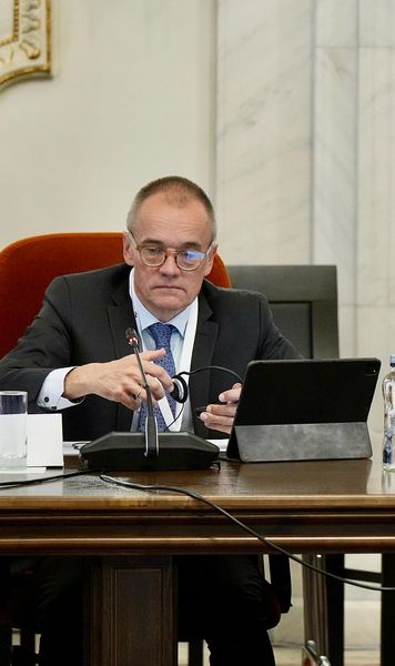 Câți români joacă zilnic la pariuri Studiu: 86% din români sunt convinși că jocurile de noroc  pot produce dependență