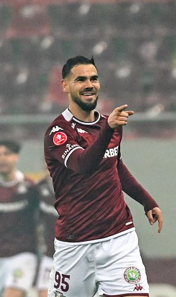 Koljic, erou pentru Rapid  VIDEO.  Atacantul bosniac a marcat  unicul gol  al derby-ului cu Dinamo. Assist-ul lui Onea, superb