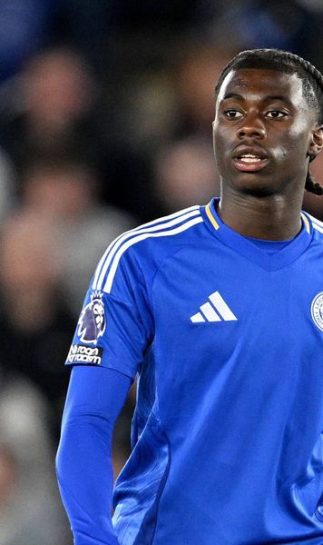Fără sponsor pe tricou Jeremy Monga, de la Leicester, a avut un echipament special. Care e motivul