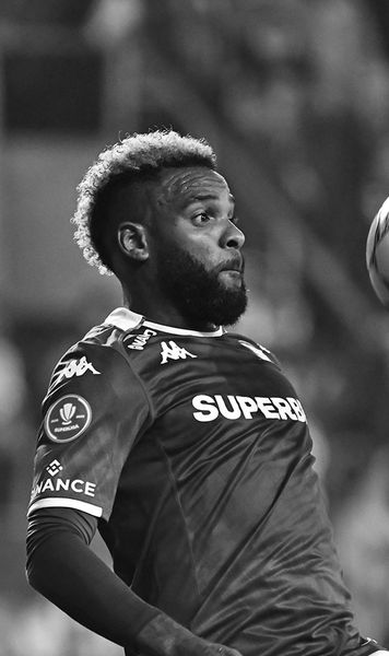 Aaron Boupendza a murit! Veste-șoc din China: fostul jucător de la Rapid  a căzut  de la etajul 11 al unei clădiri